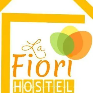  Ostello Fiori Centro